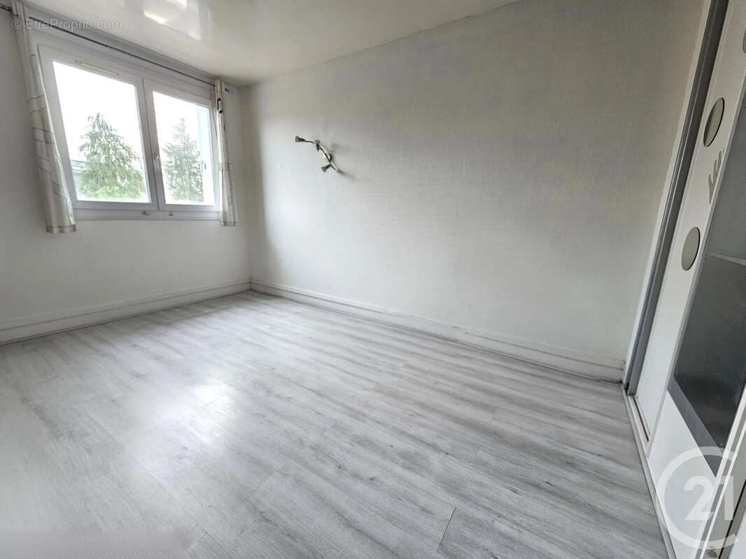 Appartement à CHAMPIGNY-SUR-MARNE