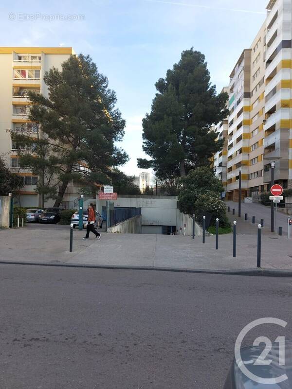 Photo 1 - Parking à MONTPELLIER