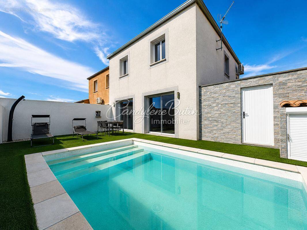 Maison à MONTADY