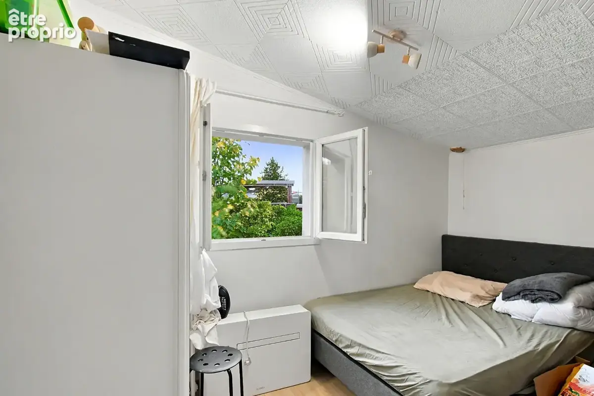VITRY-SUR-SEINE _ Maison  7 pièces 112 m2 - photo 8