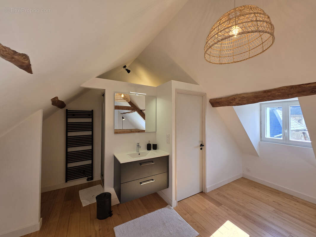 Maison à LUZ-SAINT-SAUVEUR