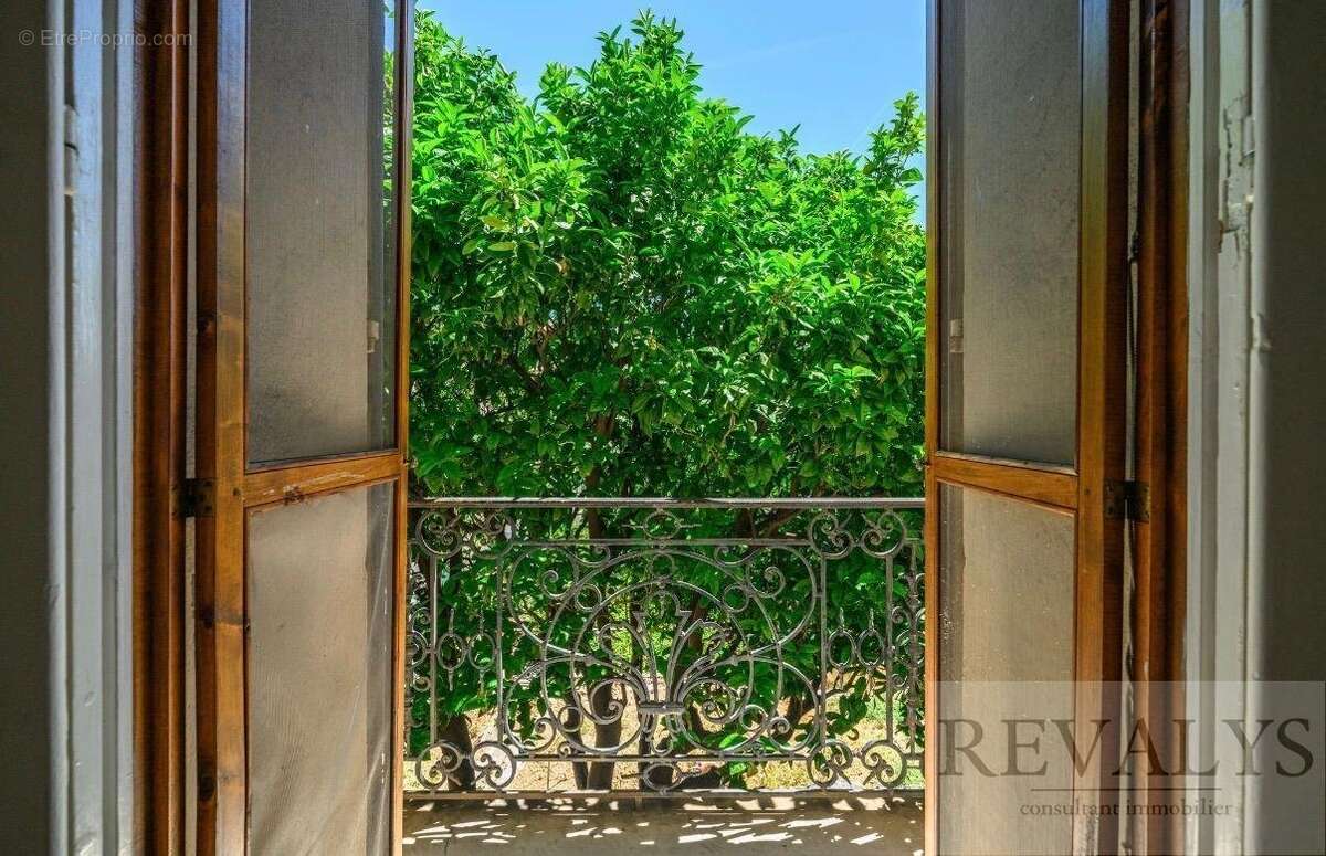 Maison à BEAUSOLEIL