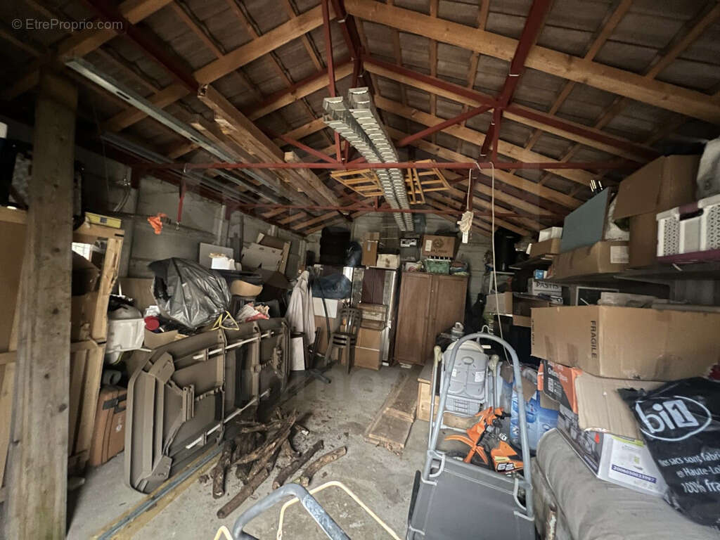 Maison à SOUGERES-EN-PUISAYE