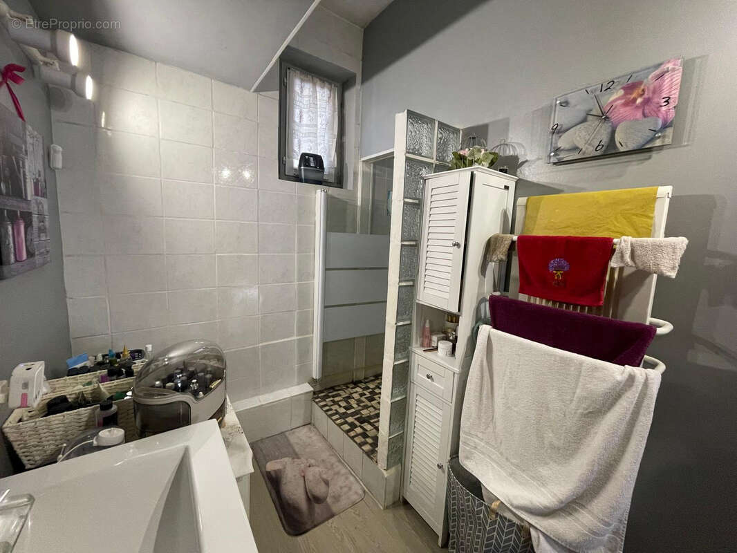 Maison à ROUSSILLON