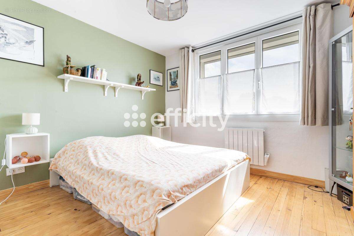 Maison 88 m² à Cuincy  - photo 9