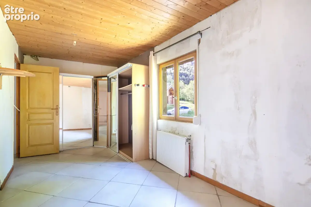 Maison individuelle de plain-pied type t5 avec garage, caves, combles aménageables et plus de 8 200 m2 de terr - photo 13