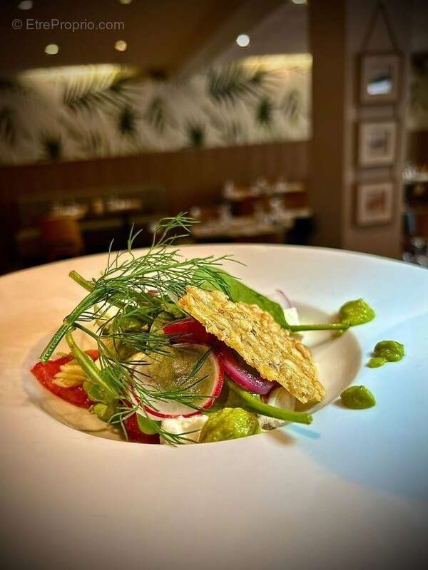 Commerce à ANDERNOS-LES-BAINS