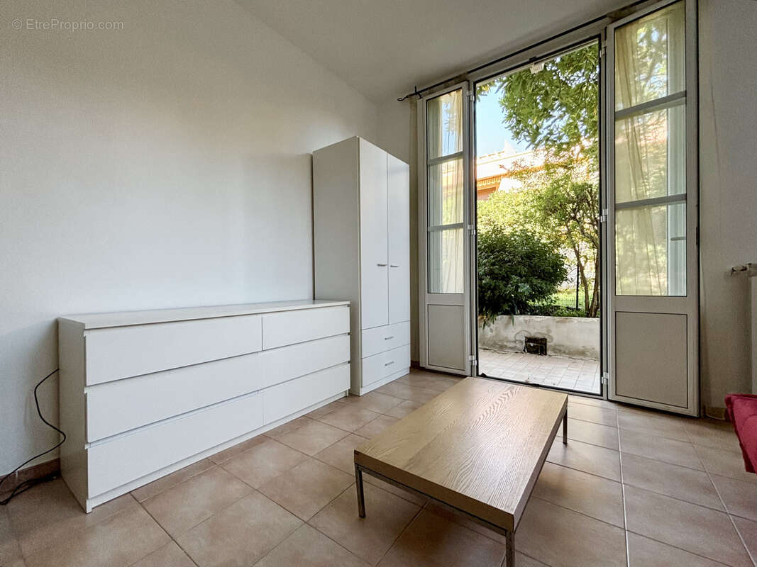 Appartement à ROQUEBRUNE-CAP-MARTIN