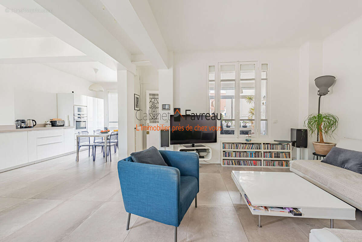 Maison à L&#039;HAY-LES-ROSES