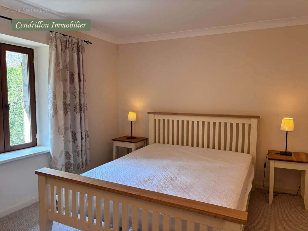 Maison à SAINT-JUNIEN-LA-BREGERE