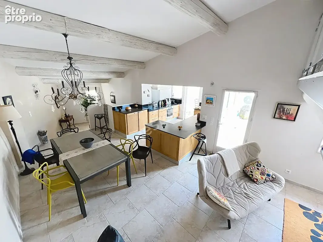 Cucuron - Une maison de village qui a tout d'une grande ! - photo 12