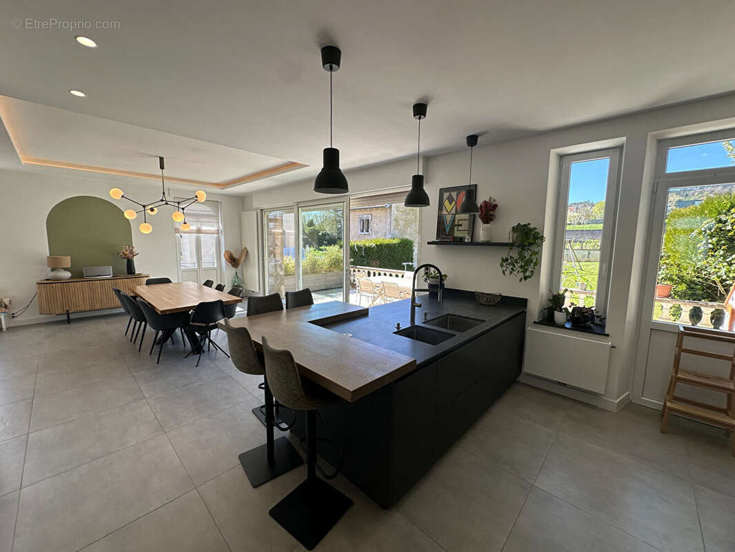 Maison à PAGNY-SUR-MOSELLE