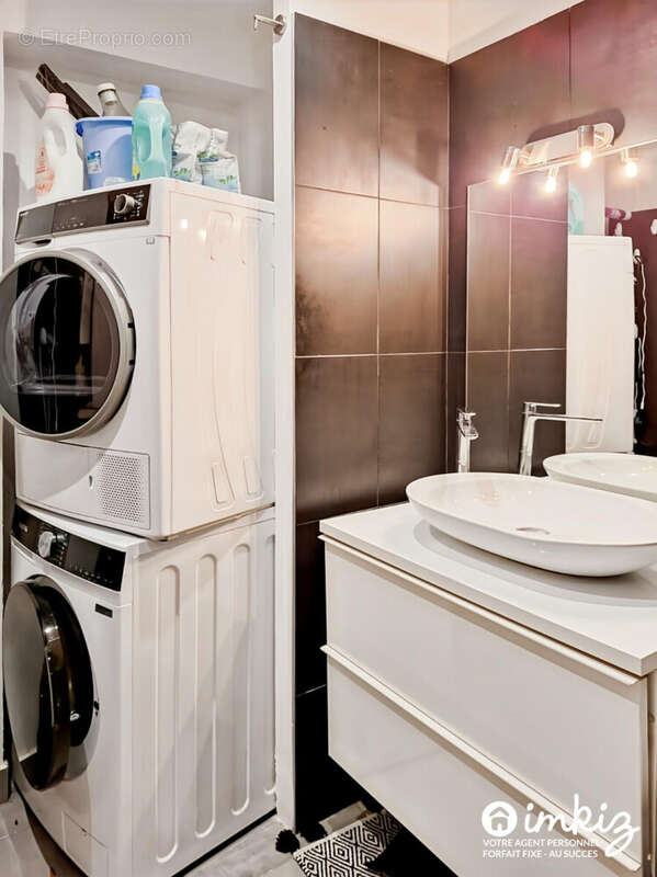 Appartement à PARIS-11E