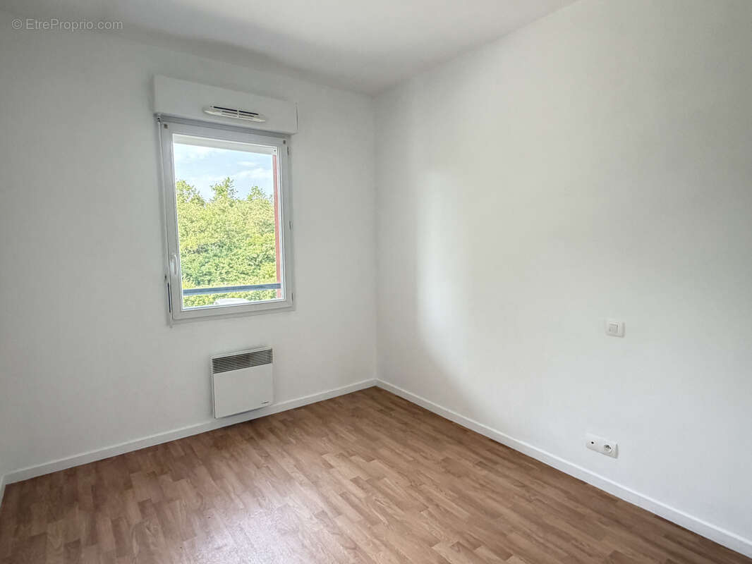 Appartement à AVRILLE