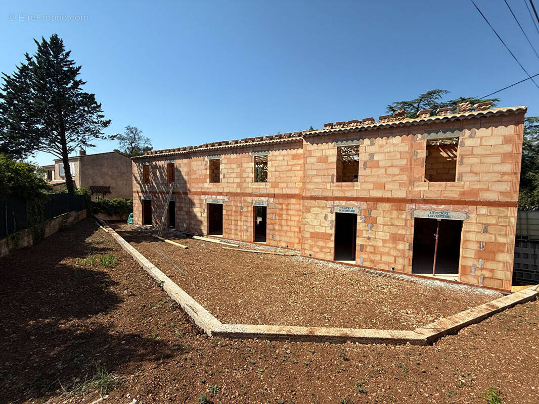 Maison à SAINT-MAXIMIN-LA-SAINTE-BAUME