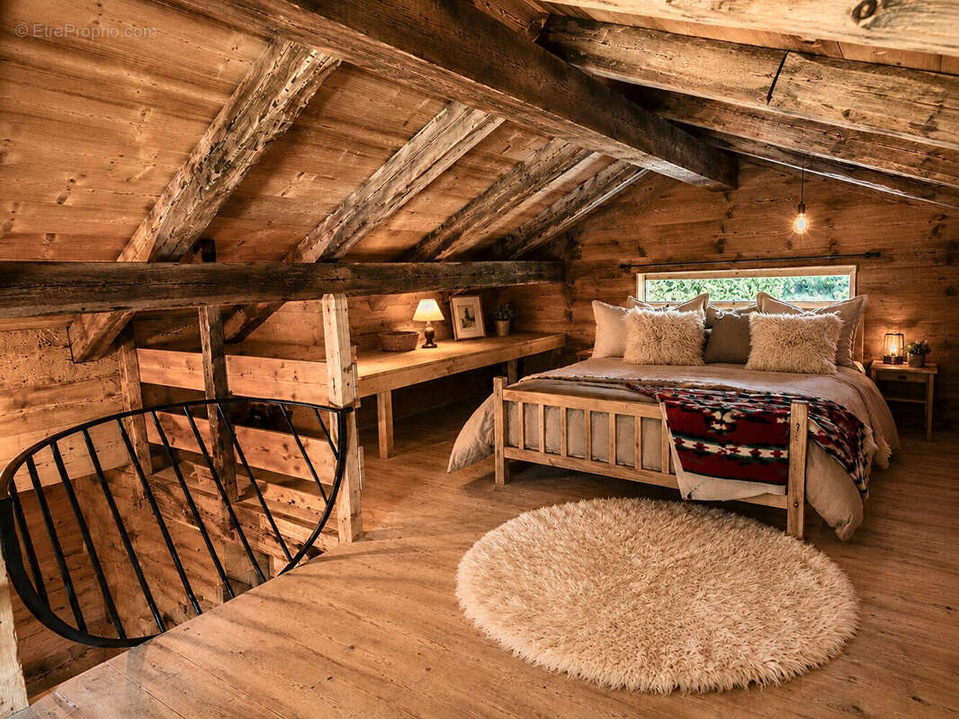 Maison à NANTUA