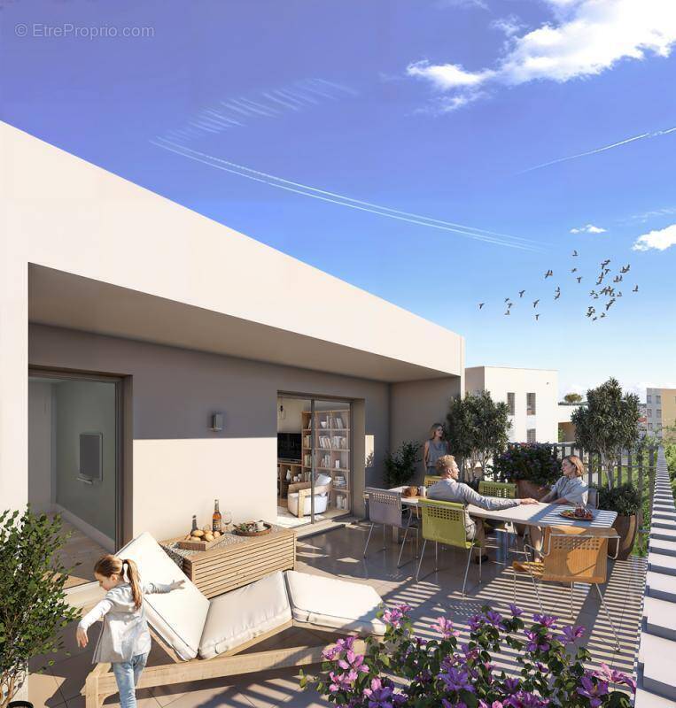 Appartement à MAUGUIO