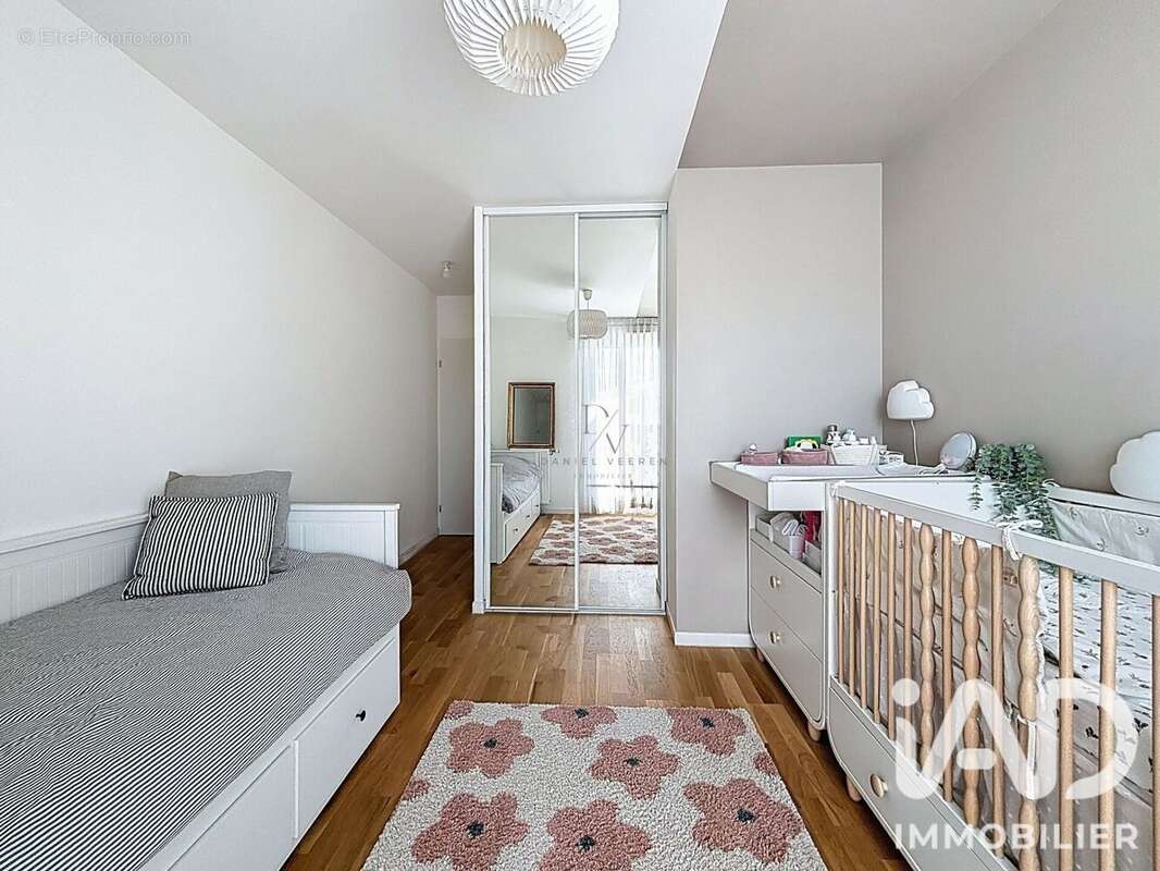 Appartement 91 m² à Clamart  - photo 4