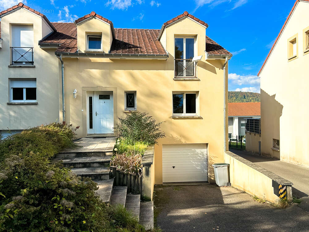 Maison à CORNY-SUR-MOSELLE