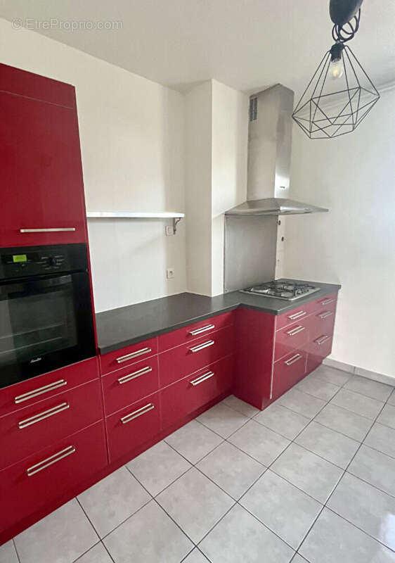 Appartement à LYON-9E