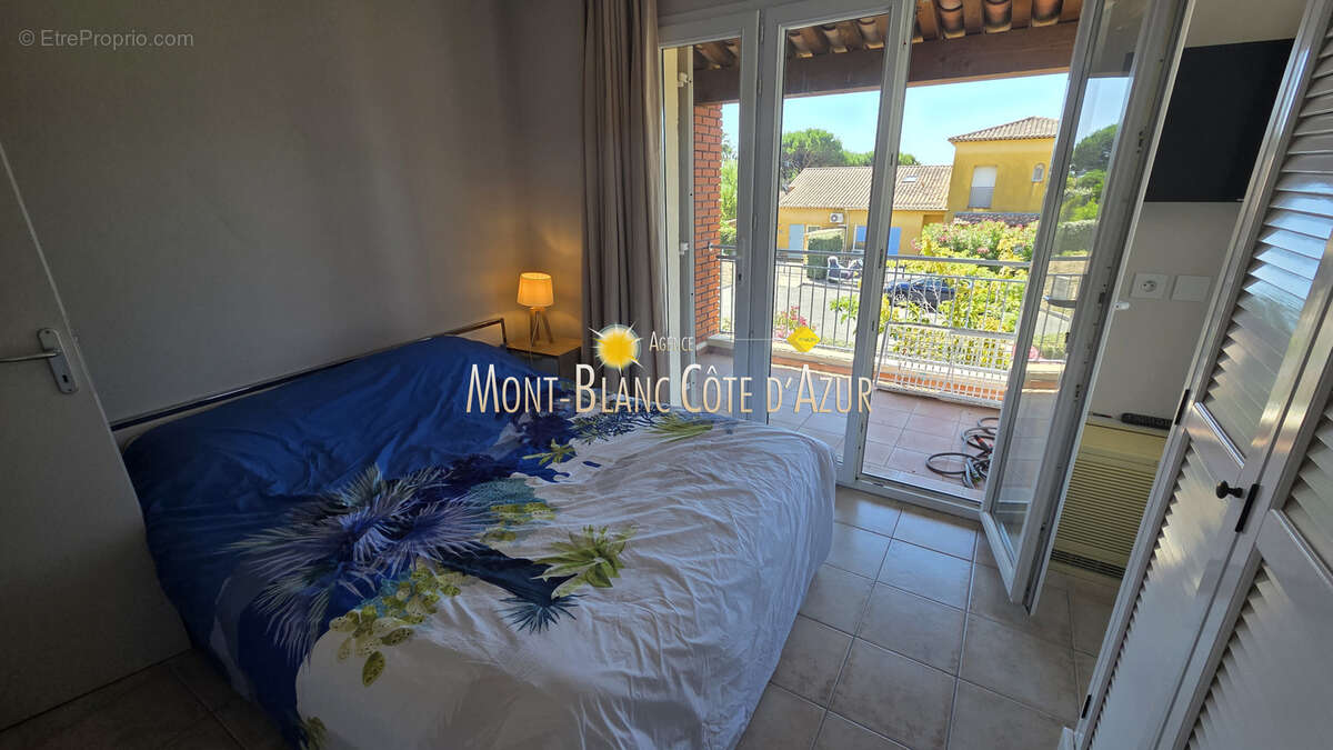 Appartement duplex 2/3 pieces avec parkings et piscine dans la residence - photo 11