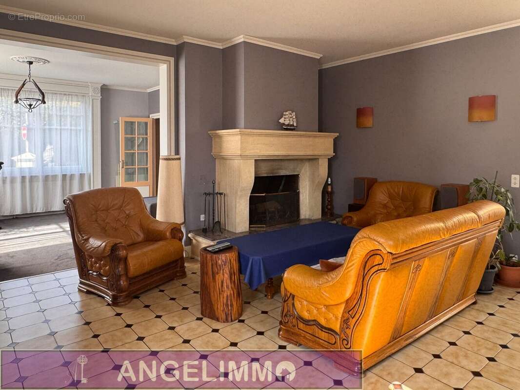 Maison à FRANCONVILLE