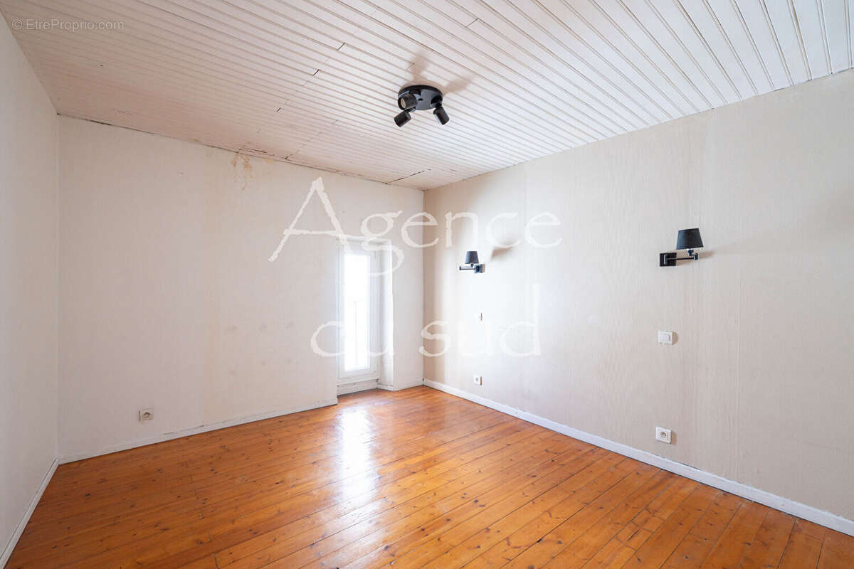 Maison de village de 80 m² à Roquevaire - photo 3