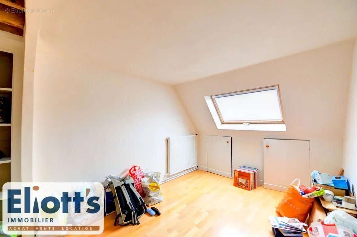 Appartement à PARIS-4E