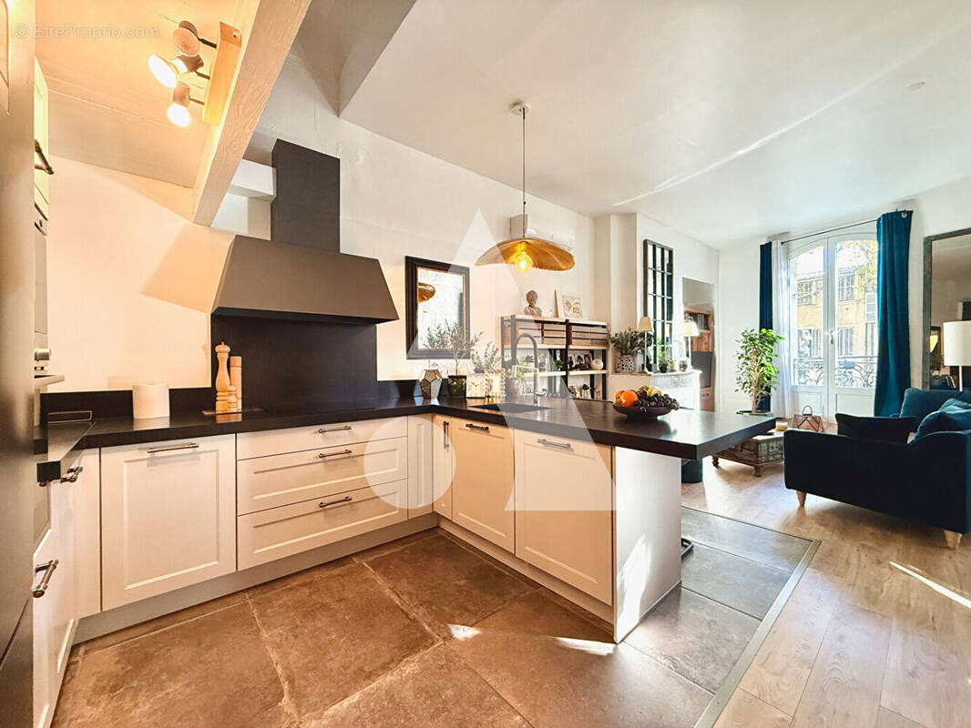 Appartement à AIX-EN-PROVENCE
