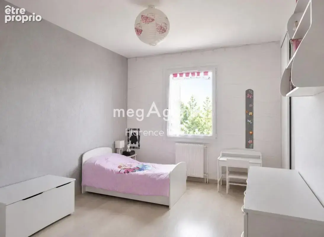 Cholet Sud - maison familiale 4 chambres et jardin - photo 8
