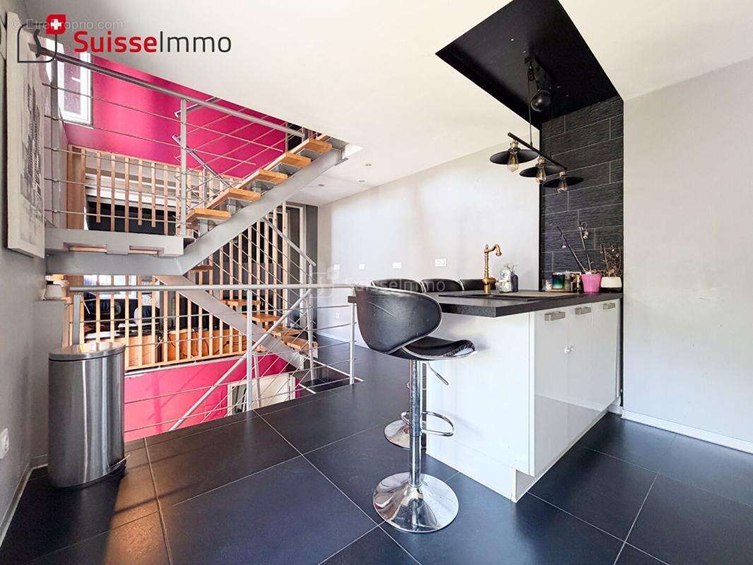 Maison Fesches-le-chatel 3 pièces 76 m2 - photo 2