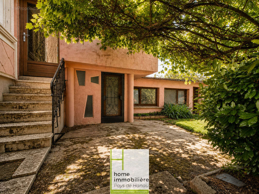 Maison de caractère des années 30 dans quartier résidentiel - photo 3