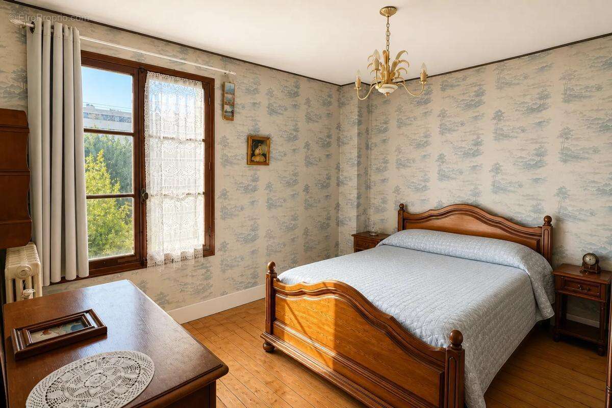 Maison 6 pièces A RENOVER avec grand jardin à Avon - photo 7
