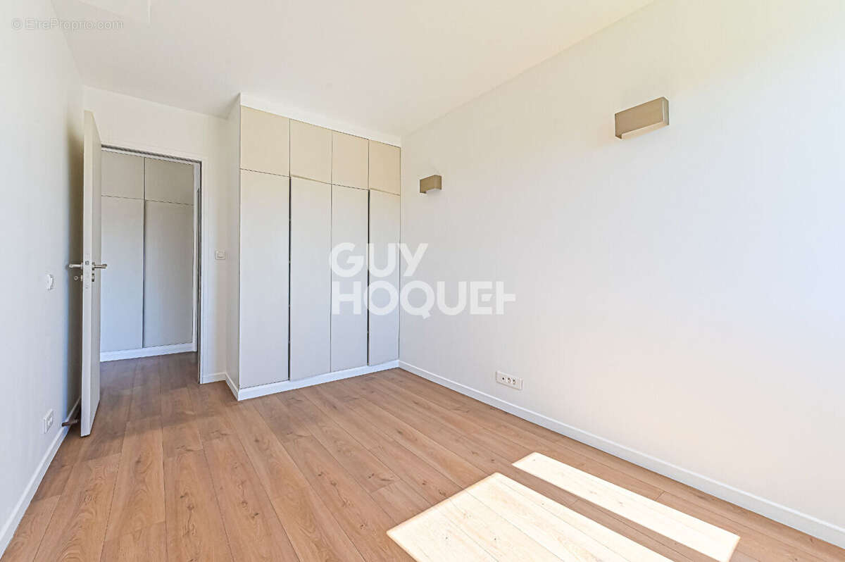 Appartement à PARIS-12E