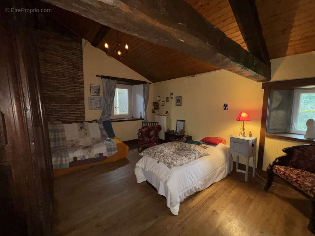 Maison à MONTEMBOEUF