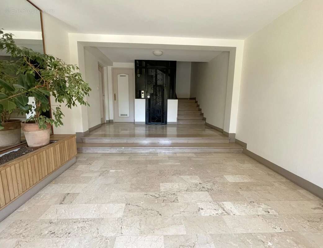 Appartement à VILLEFRANCHE-SUR-MER
