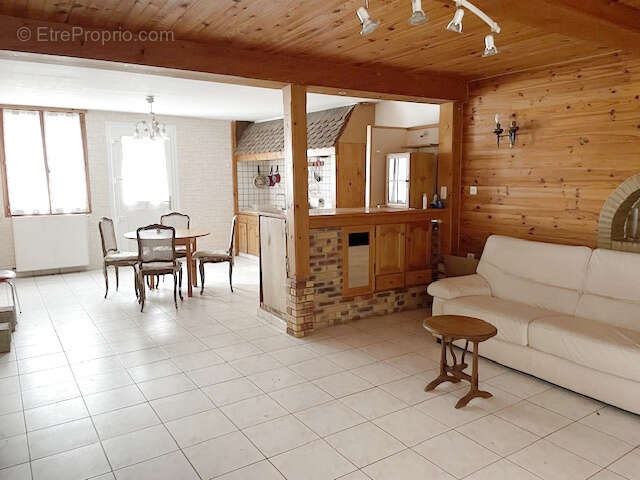 Maison à VERDUN-SUR-LE-DOUBS