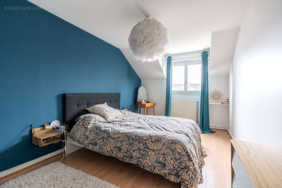 Maison Montesson - 206,06 m² - 7 pièces - photo 11