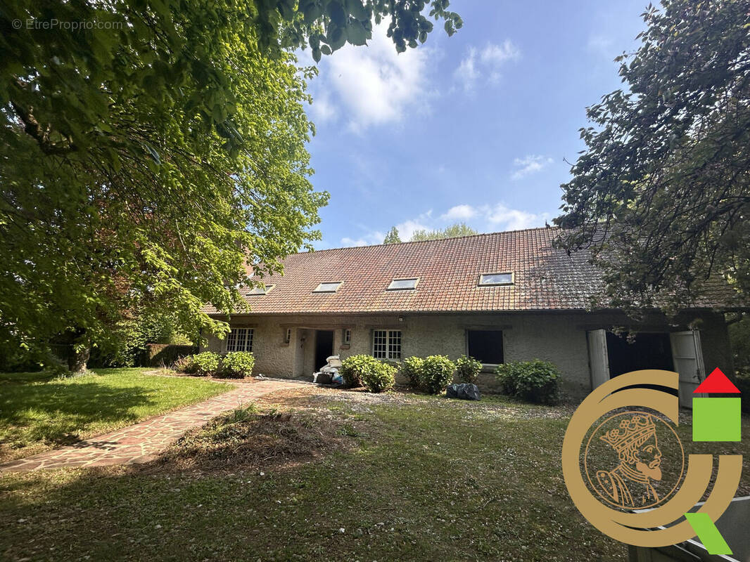 Maison 253 m² à Eclimeux  - photo 2
