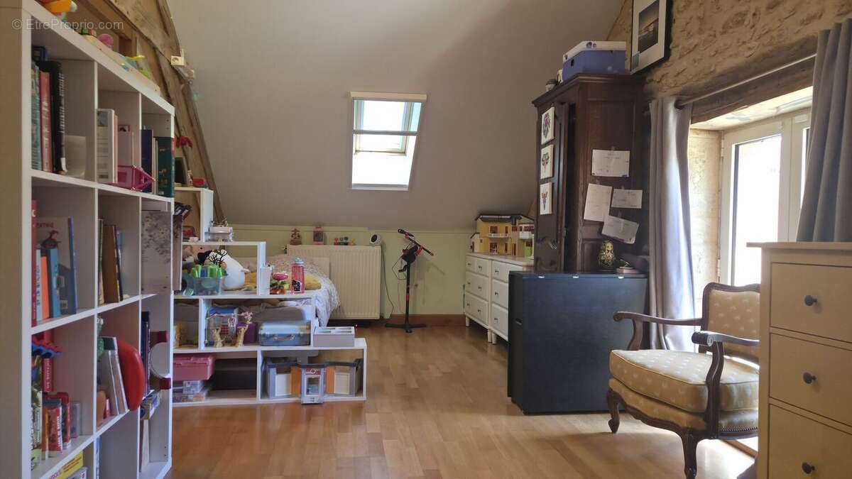 Chambre 1 - Maison à SAVIGNAC-DE-MIREMONT