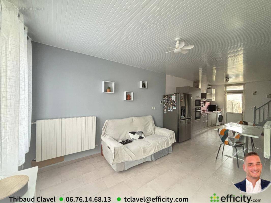 Maison à RUELLE-SUR-TOUVRE