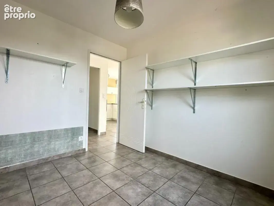 Maison de plain-pied récente – 104 m² – 3 chambres + bureau - photo 17
