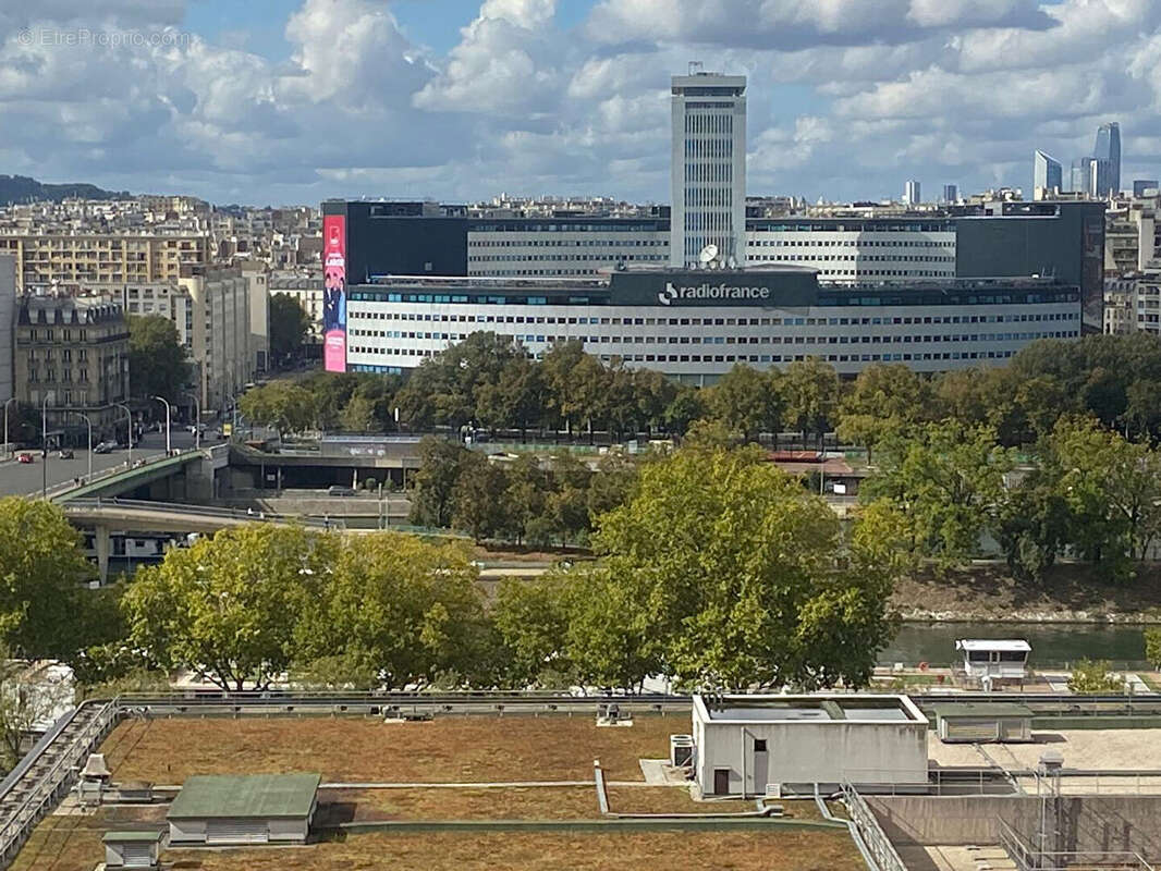 Appartement à PARIS-15E