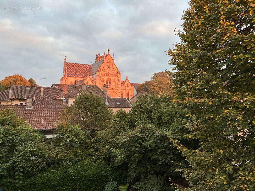 Appartement à BOURG-EN-BRESSE