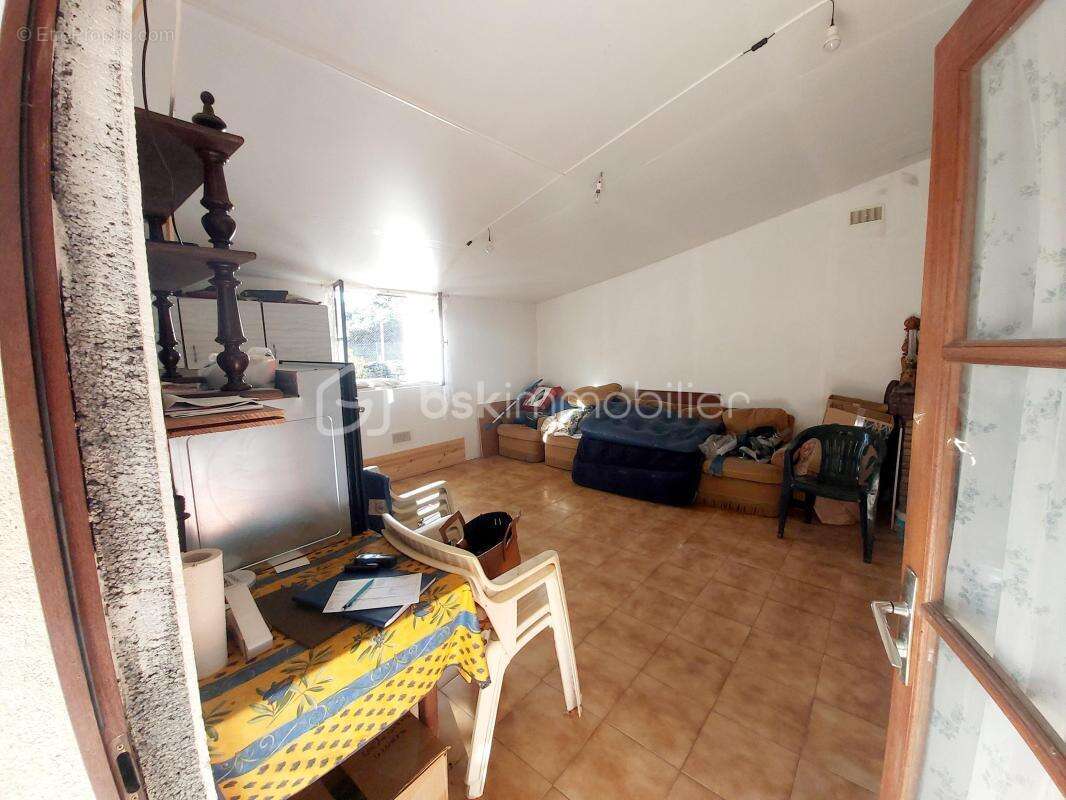 Terrain à SOMMIERES