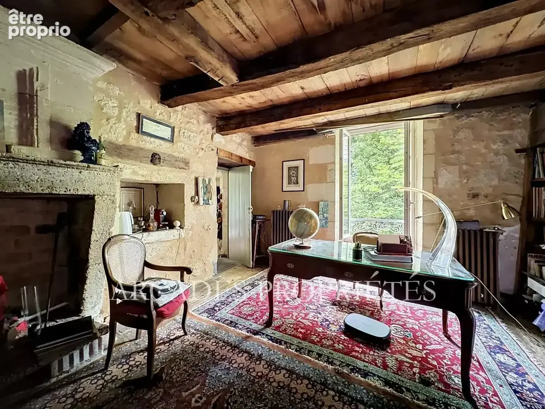 Demeure d'exception avec moulin et dependances - photo 12