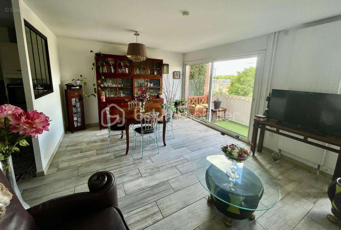 Appartement à MELUN
