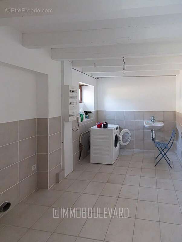 Maison à BOUSSAC-BOURG