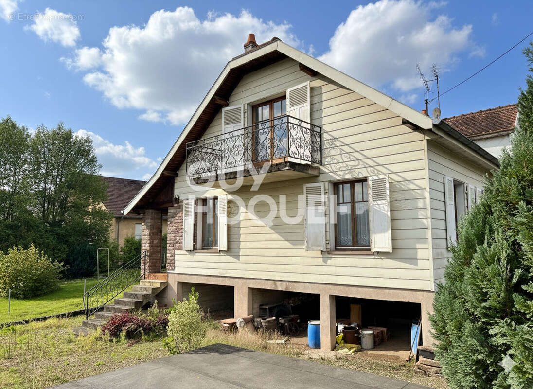 Maison à LUTZELHOUSE