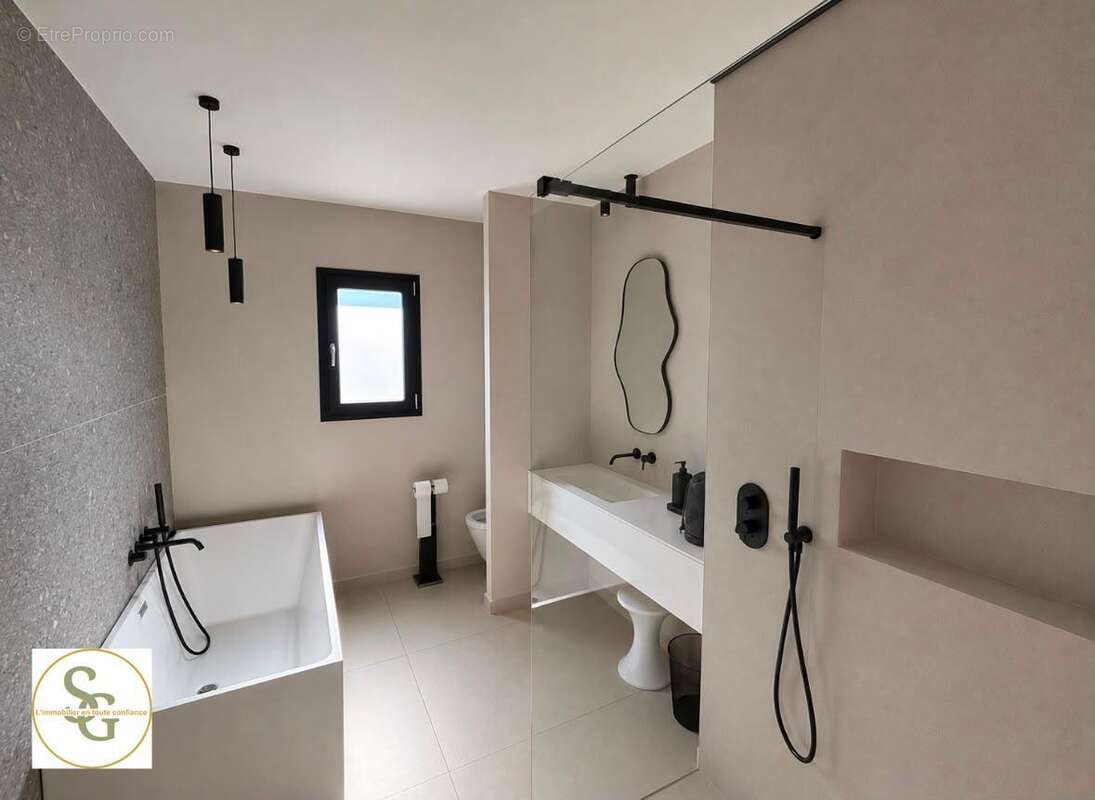 Maison 148 m² à Gaillac  - photo 12